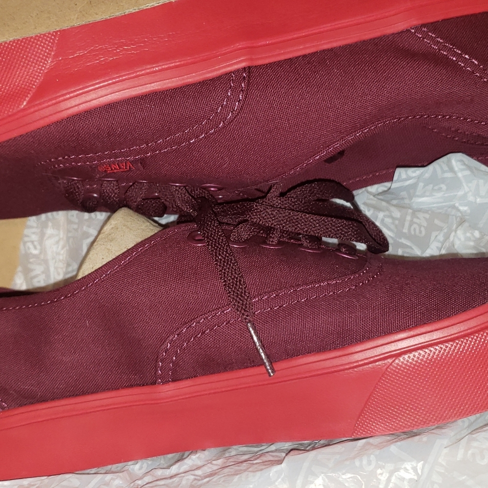 Vans rare color way port wine red NWT mens 11